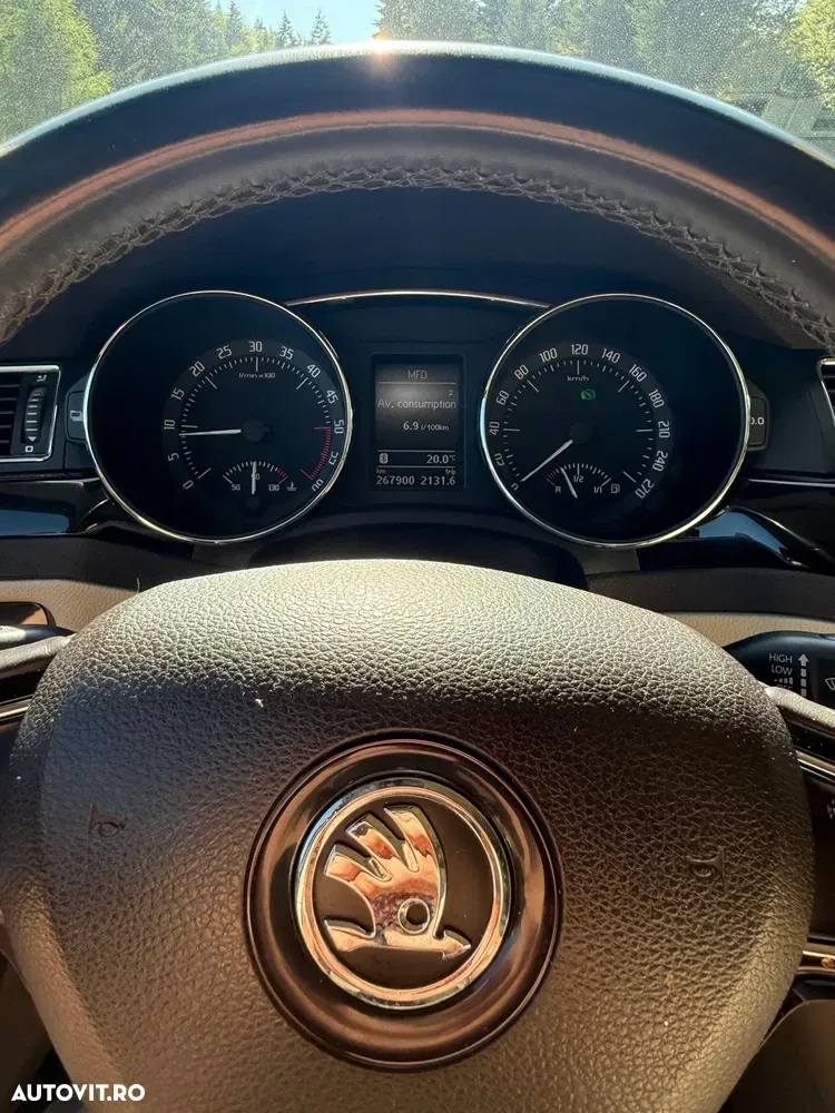 Škoda Superb 2.0 TDI 4X4 Laurin&Klement — imagine 6