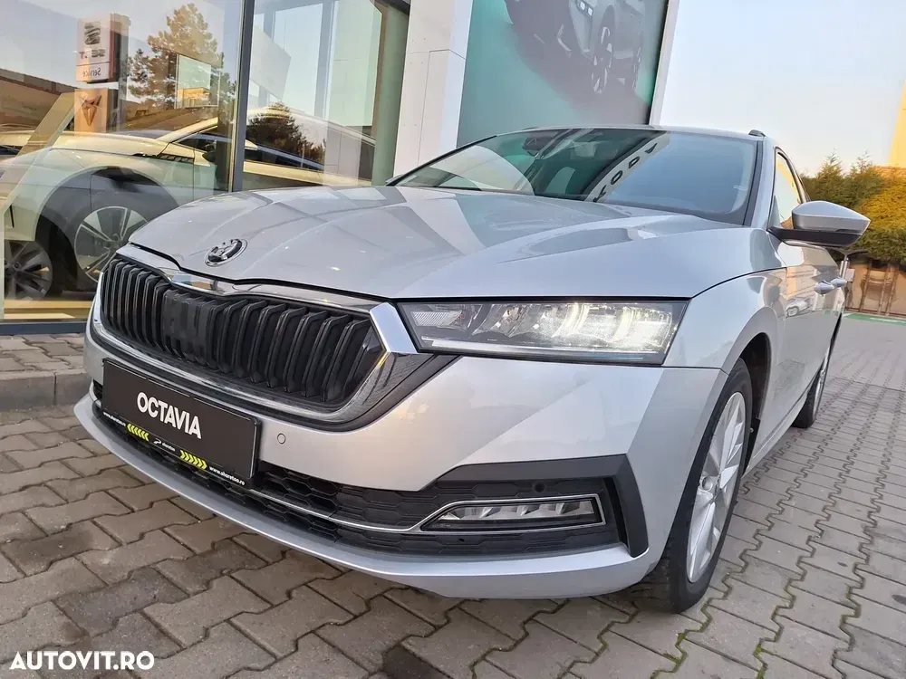 Škoda Octavia 2.0 TDI DSG Style — imagine 4