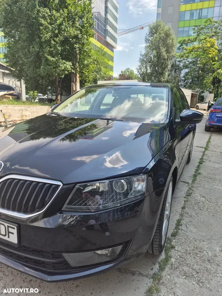 Škoda Octavia — imagine 2