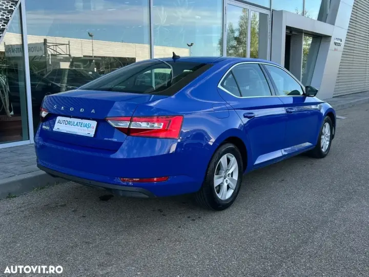 Škoda Superb 2.0 TDI DSG Ambition
