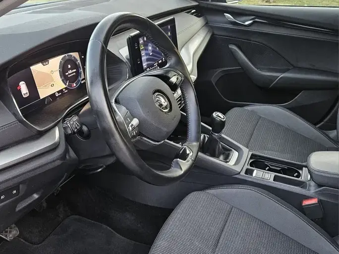 Škoda Octavia IV 2.0 TDI Style