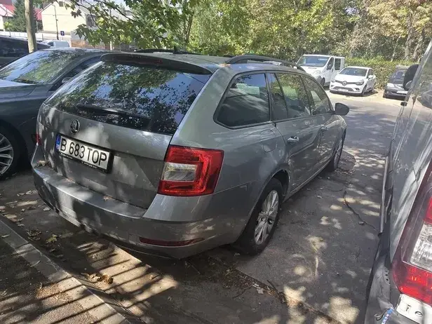 Škoda Octavia III 1.6 TDI DSG Ambition