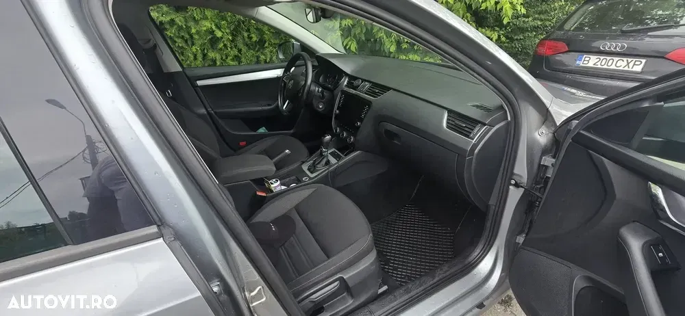 Škoda Octavia III 1.6 TDI DSG Ambition — imagine 6