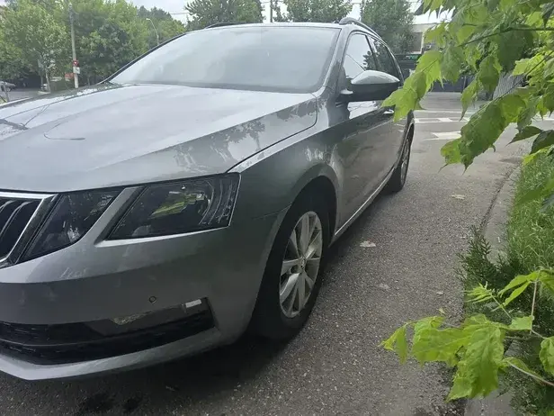 Škoda Octavia III 1.6 TDI DSG Ambition