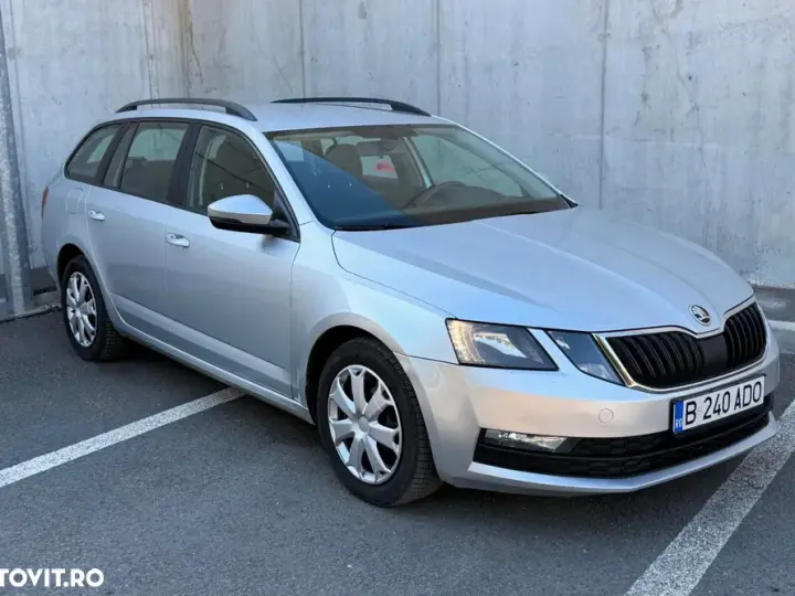 Škoda Octavia III 1.6 TDI DSG Ambition