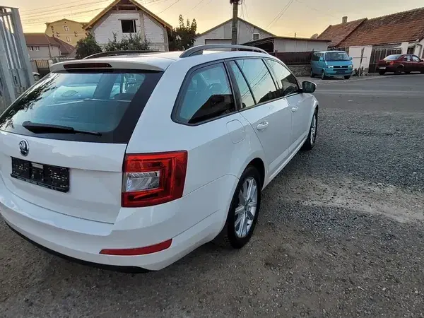 Škoda Octavia III 1.4 TSI AMBITION