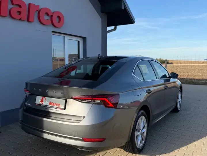 Škoda Octavia 2.0 TDI DSG Style