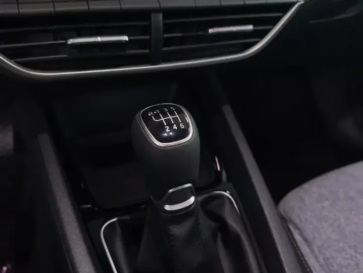 Škoda Octavia IV 1.5 TSI 115 CP Selection