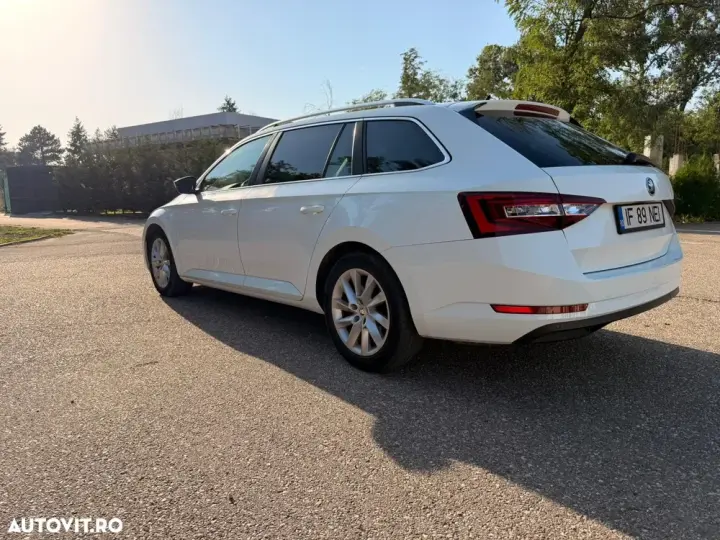 Škoda Superb III
