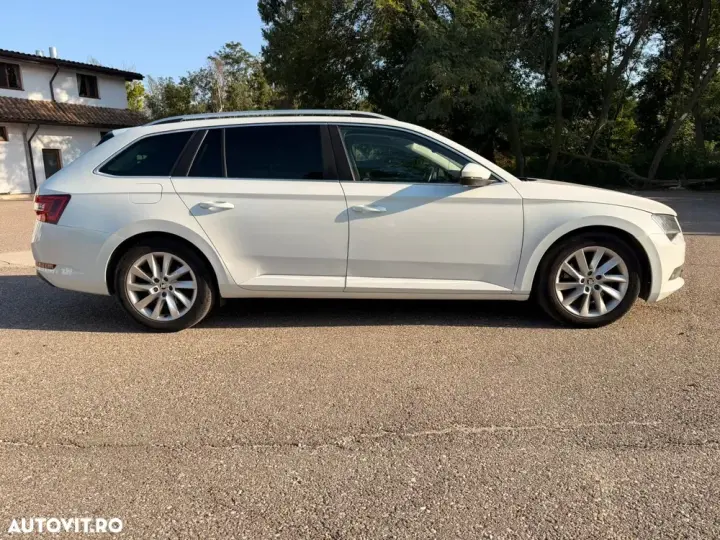 Škoda Superb III