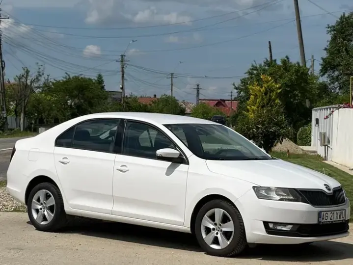Škoda Rapid 1.4 TDI Active DSG