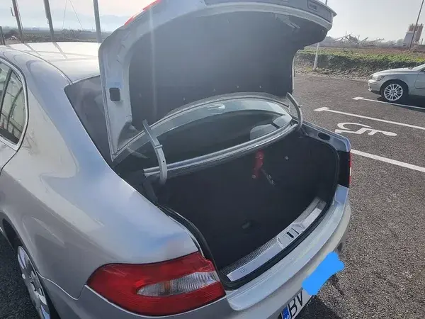 Škoda Superb II 1.8 TSI Comfort