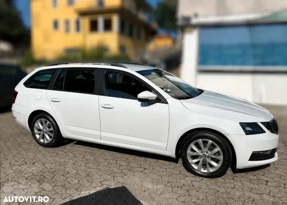 Škoda Octavia III 1.0 TSI DSG Ambition — imagine 4