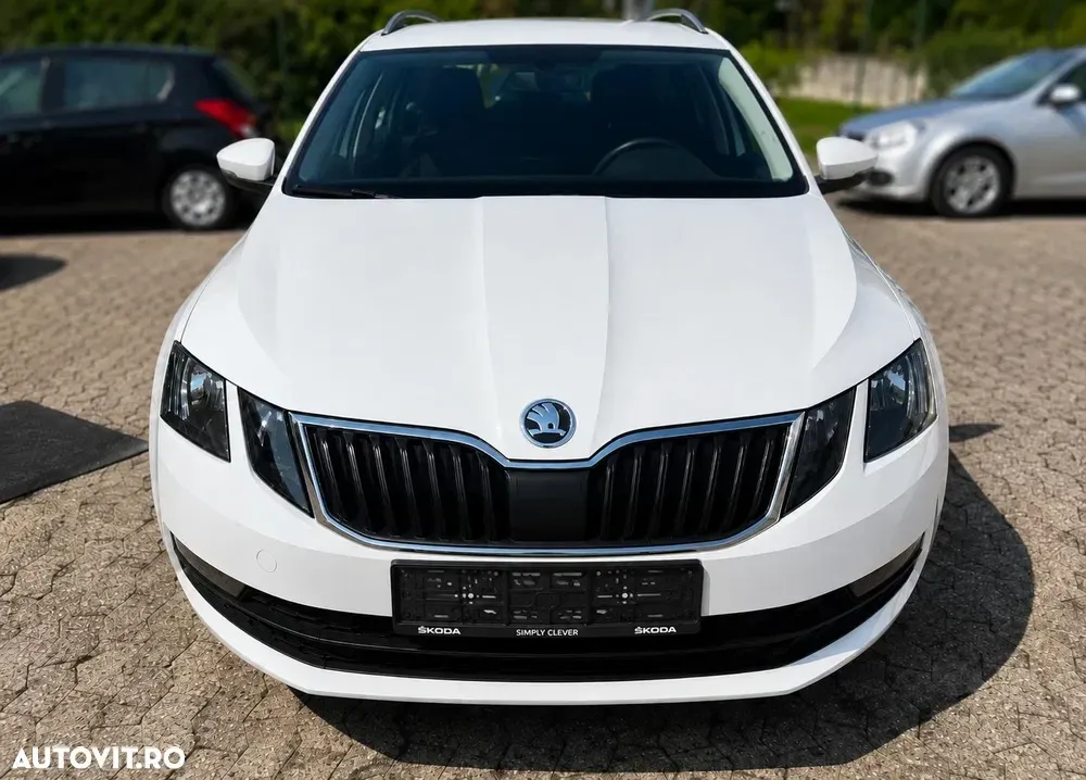 Škoda Octavia III 1.0 TSI DSG Ambition — imagine 5