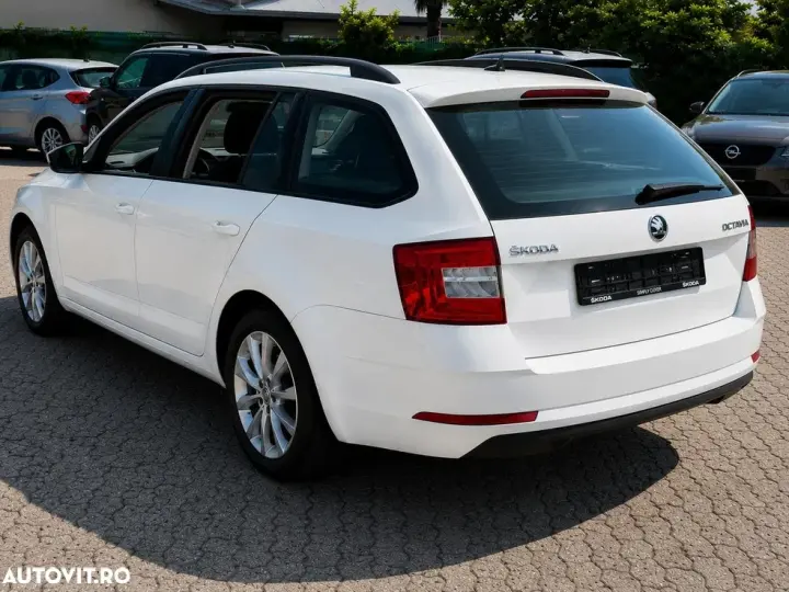 Škoda Octavia III 1.0 TSI DSG Ambition