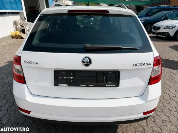 Škoda Octavia III 1.0 TSI DSG Ambition
