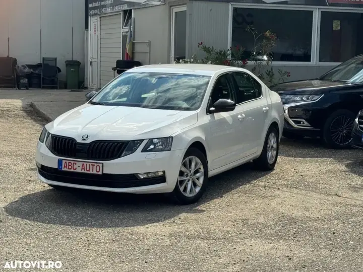Škoda Octavia IV