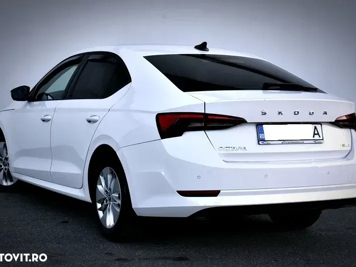 Škoda Octavia 1.5 TSI DSG MHEV Style