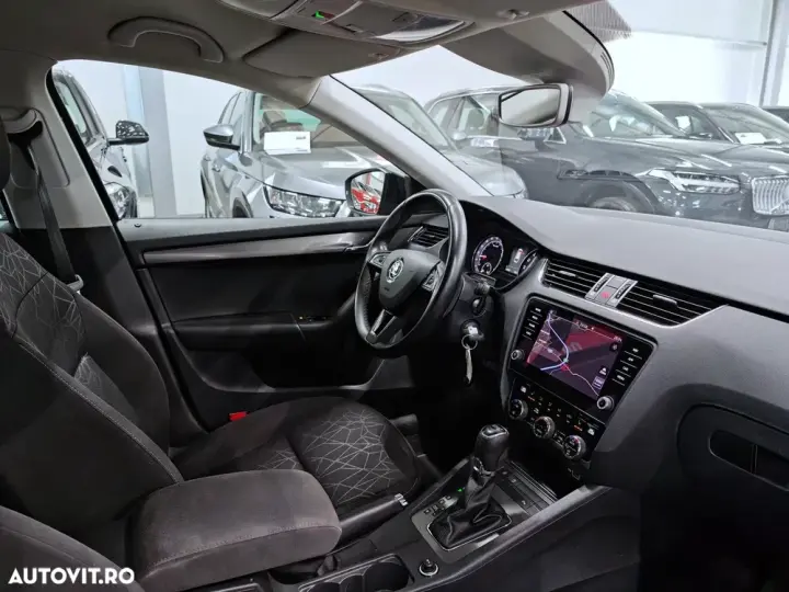 Škoda Octavia III 2.0 TDI DSG Clever