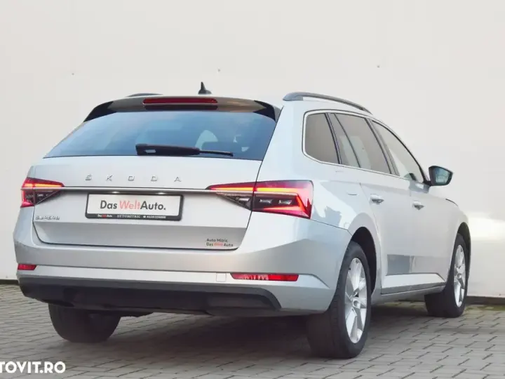 Škoda Superb III