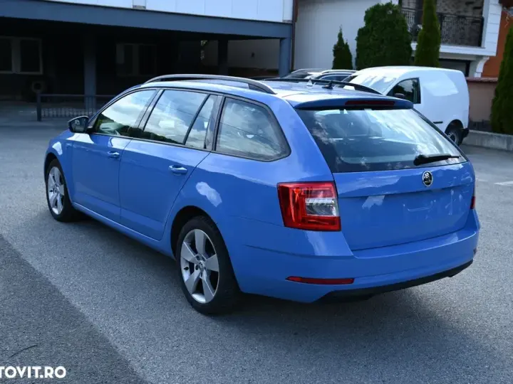 Škoda Octavia IV
