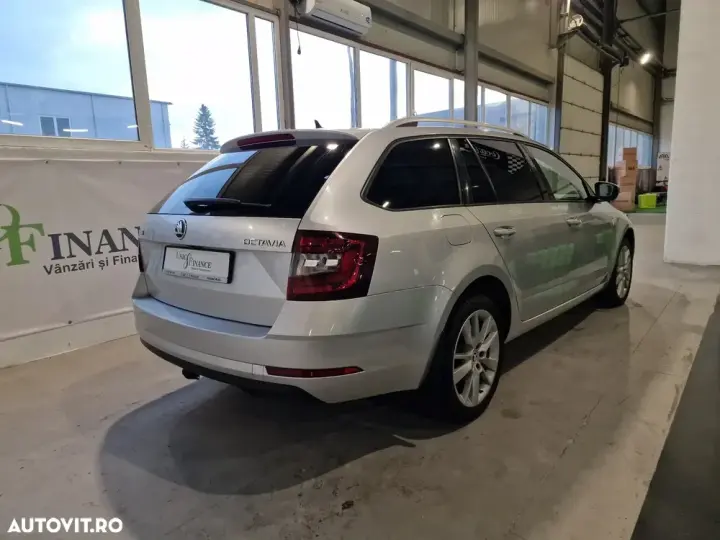 Škoda Octavia III 1.6 TDI DSG Style