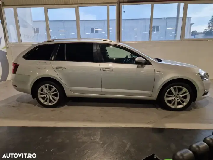 Škoda Octavia III 1.6 TDI DSG Style