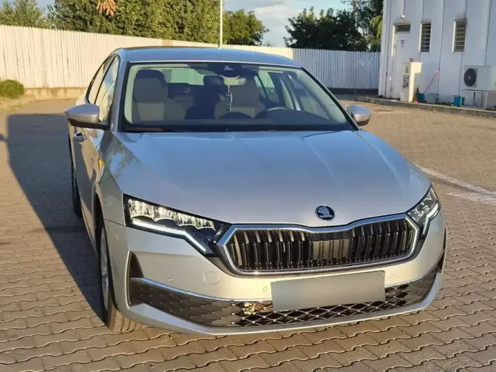 Škoda Octavia IV 1.5 TSI 115 CP Selection