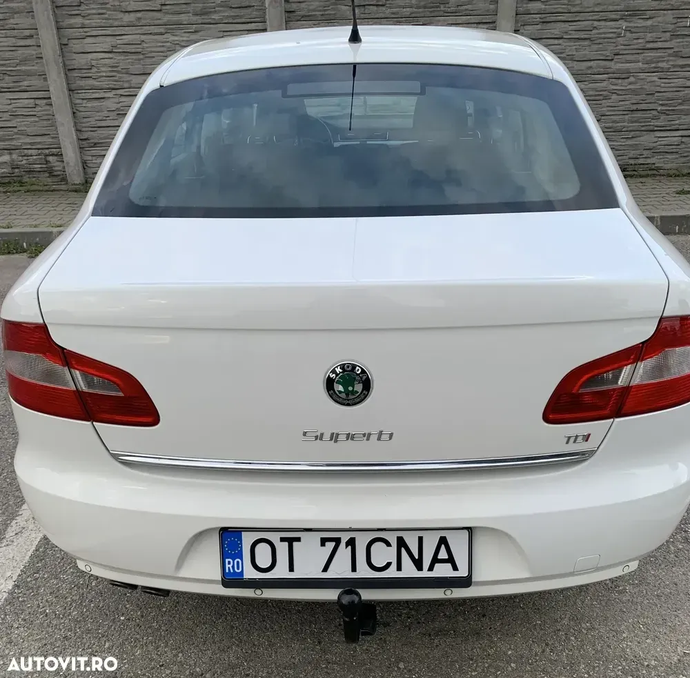 Škoda Superb II 2.0 TDI DPF — imagine 5