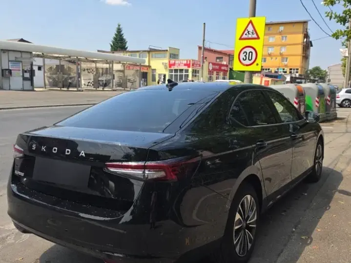 Škoda Superb III 2.0 TSI 204 CP DSG Selection