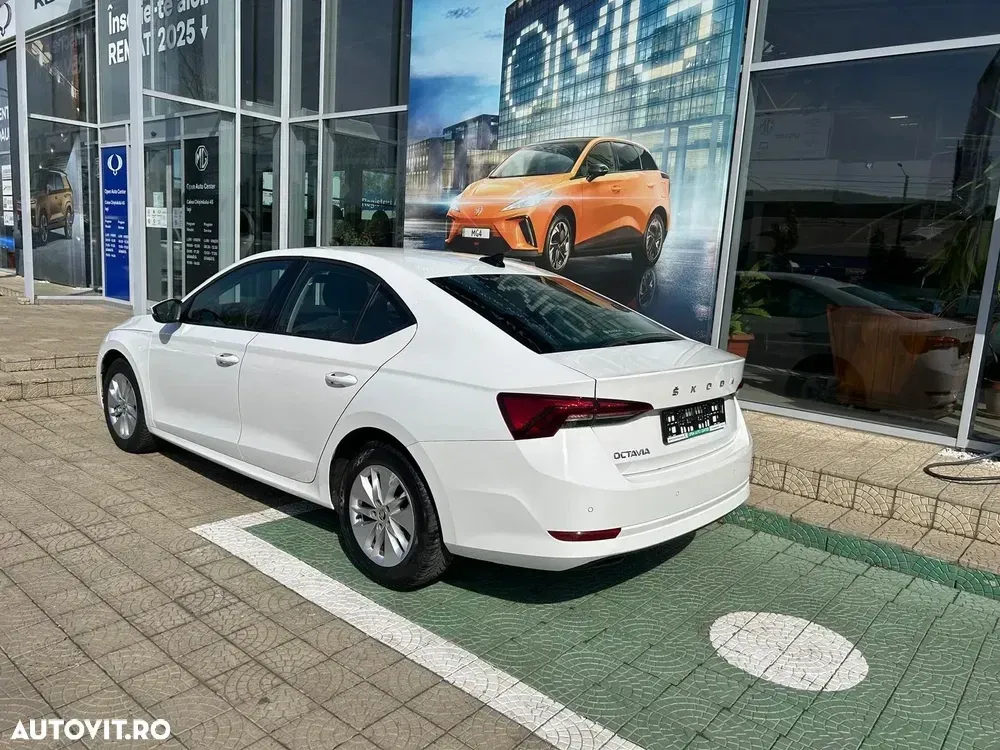 Škoda Octavia IV 2.0 TDI Ambition — imagine 5