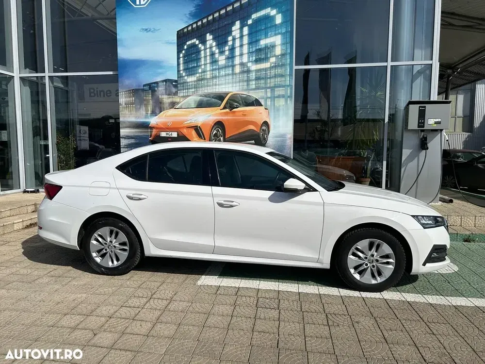 Škoda Octavia IV 2.0 TDI Ambition — imagine 3