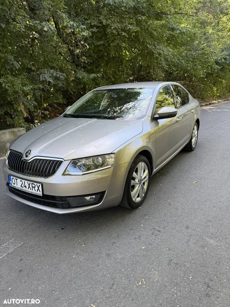 Škoda Octavia 1.6 TDI DSG Ambition — imagine 2