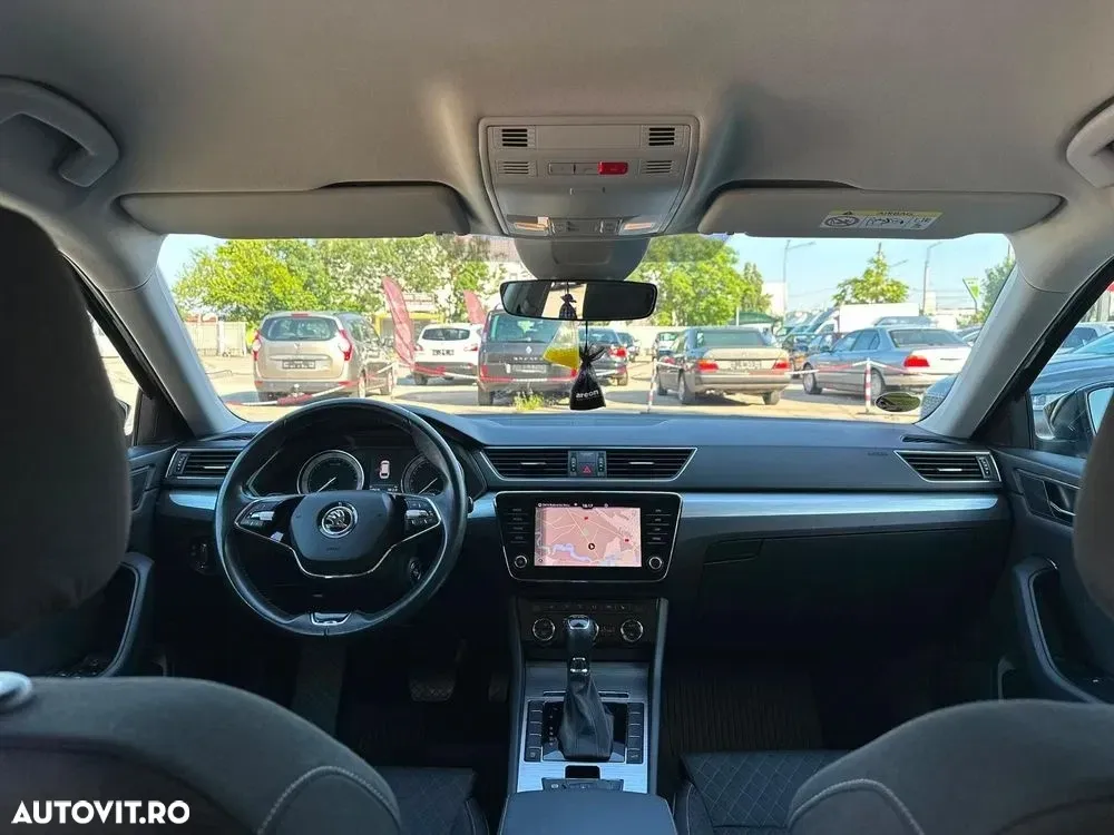 Škoda Superb 2.0 TDI DSG Style — imagine 5