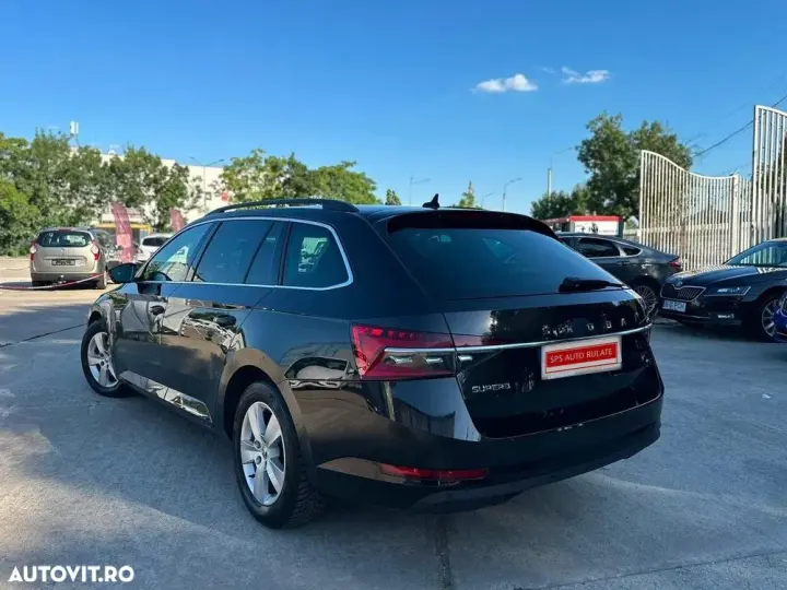 Škoda Superb 2.0 TDI DSG Style