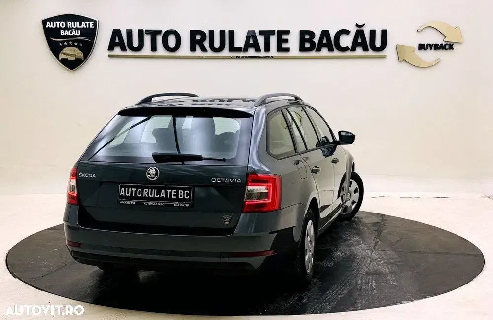 Škoda Octavia — imagine 3