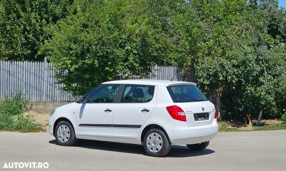 Škoda Fabia II 1.2 HTP Fresh — imagine 2