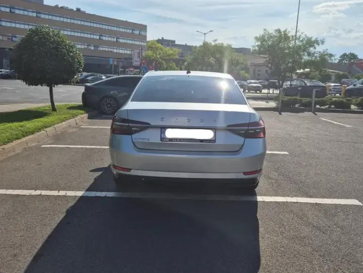 Škoda Superb 2.0 TDI DSG Ambition