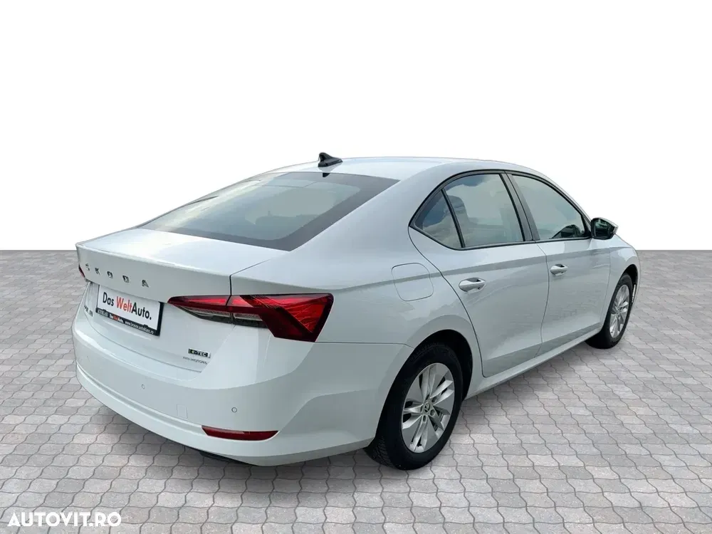 Škoda Octavia IV 1.5 TSI DSG Mild Hybrid Ambition — imagine 5