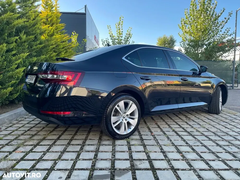 Škoda Superb III 2.0 TDI DSG 4X4 Ambition — imagine 5