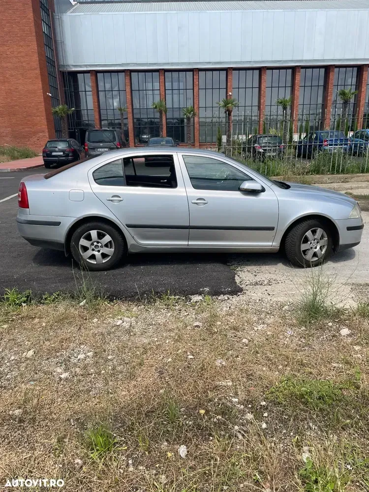 Škoda Octavia II 2.0 TDI Elegance — imagine 4