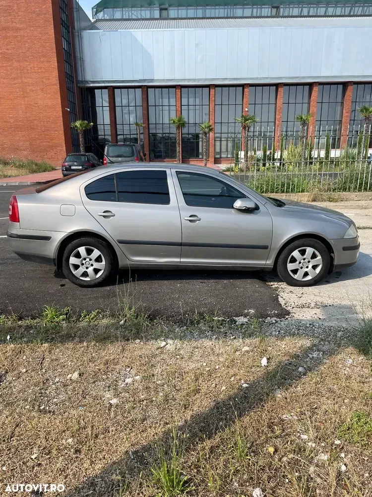 Škoda Octavia II 2.0 TDI Elegance — imagine 6