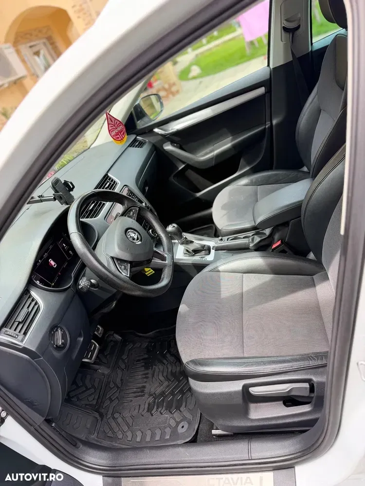Škoda Octavia III 1.6 TDI DSG Style — imagine 6