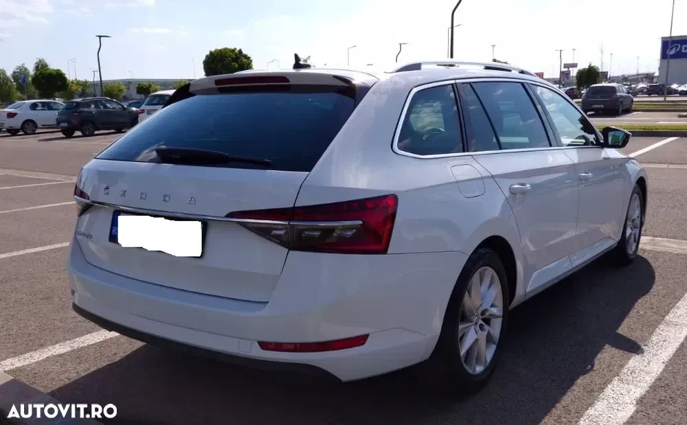 Škoda Superb III 2.0 TDI DSG Premium Edition — imagine 3