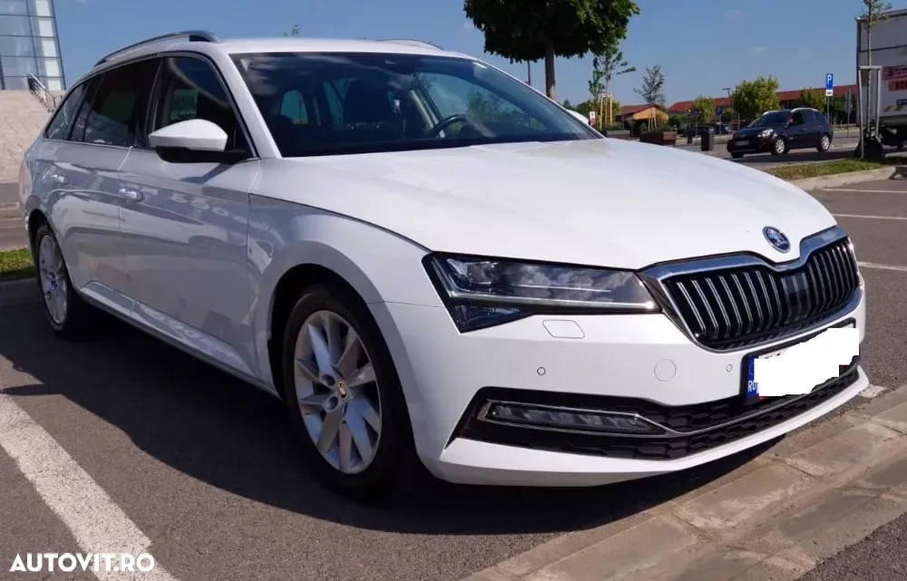 Škoda Superb III 2.0 TDI DSG Premium Edition — imagine 2