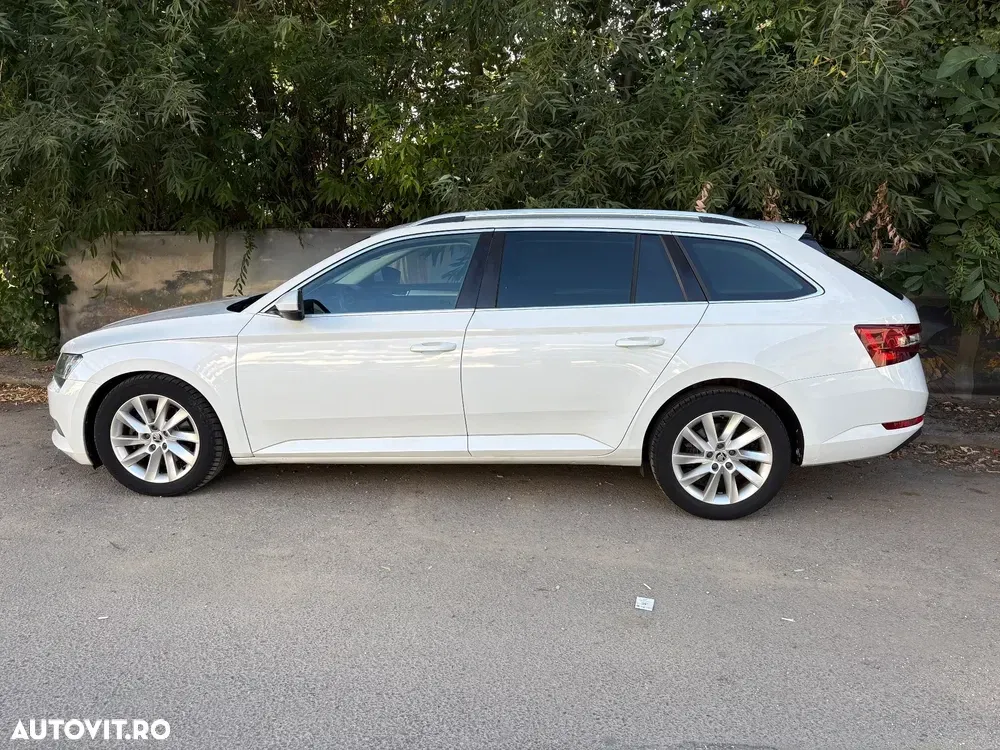 Škoda Superb III 2.0 TDI DSG Style — imagine 4