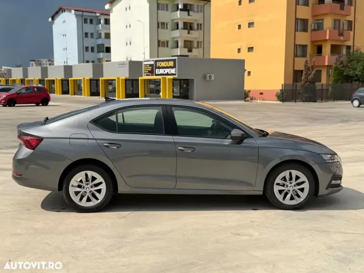 Škoda Octavia IV