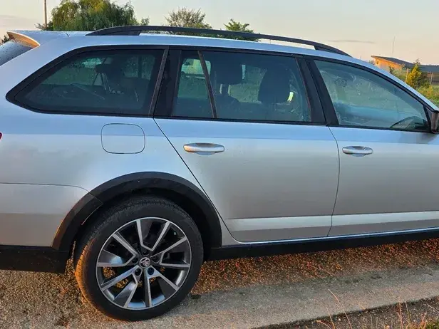 Škoda Octavia III 2.0 TDI 4x4 DSG Scout
