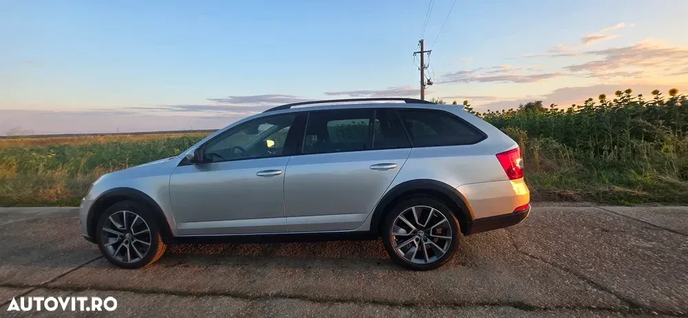 Škoda Octavia III 2.0 TDI 4x4 DSG Scout — imagine 3