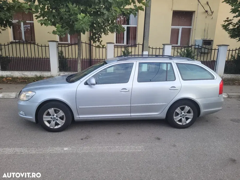 Škoda Octavia II — imagine 3